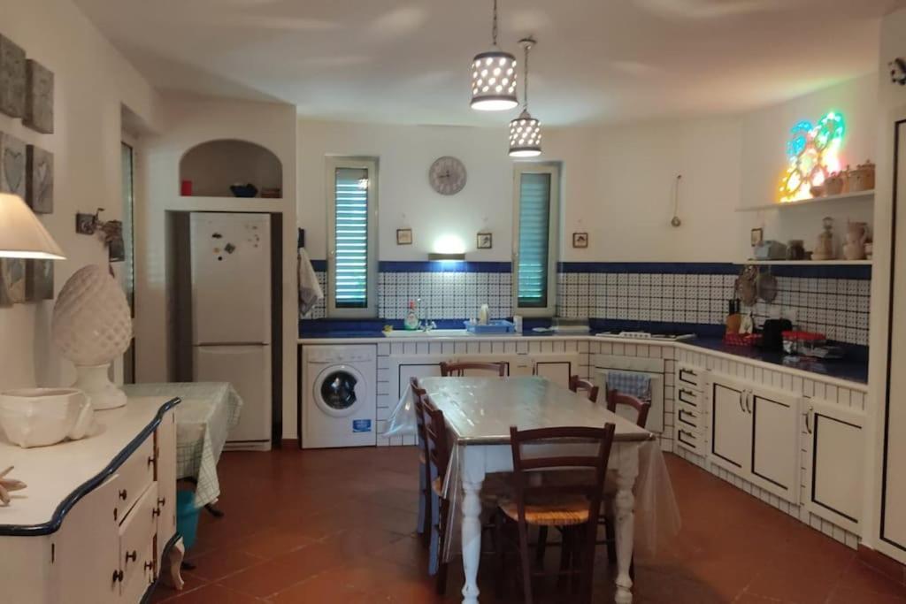 Villa Del Glicine مورو ليتشيزي المظهر الخارجي الصورة
